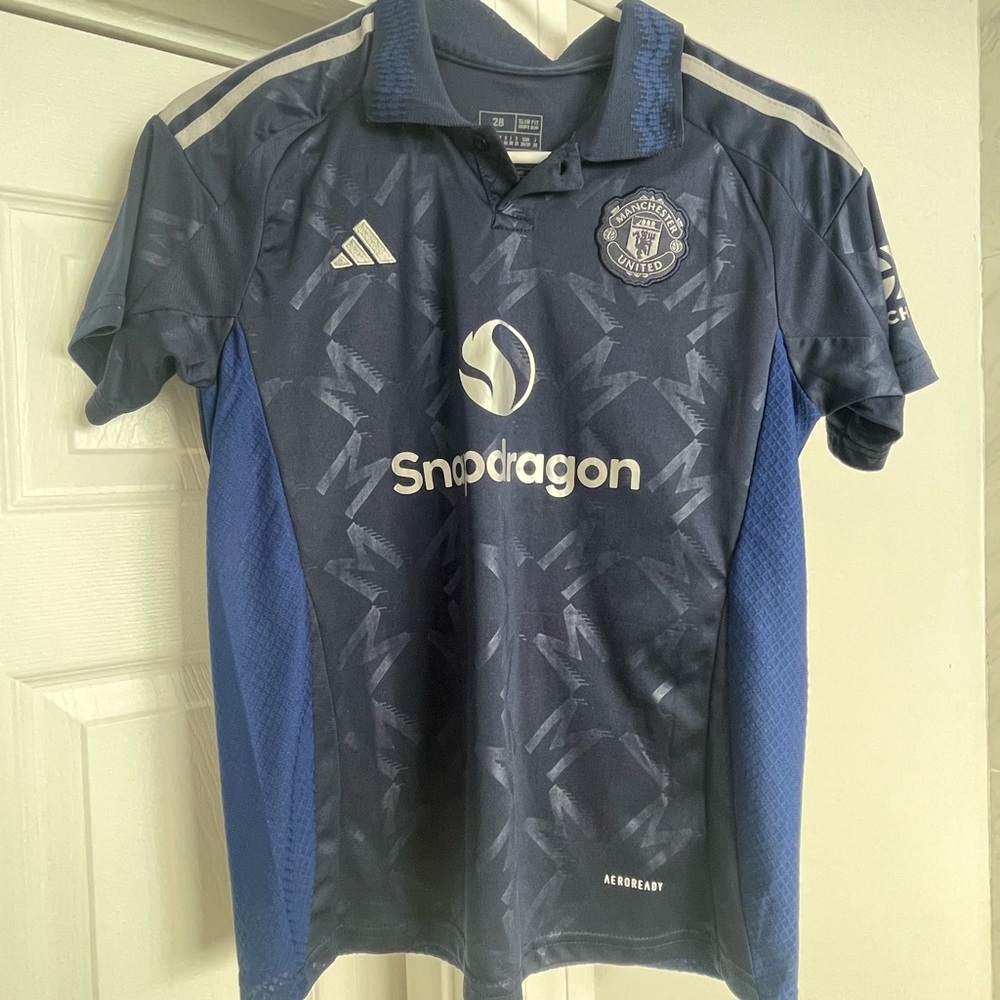 Manchester United Garnacho Jersey and Short set